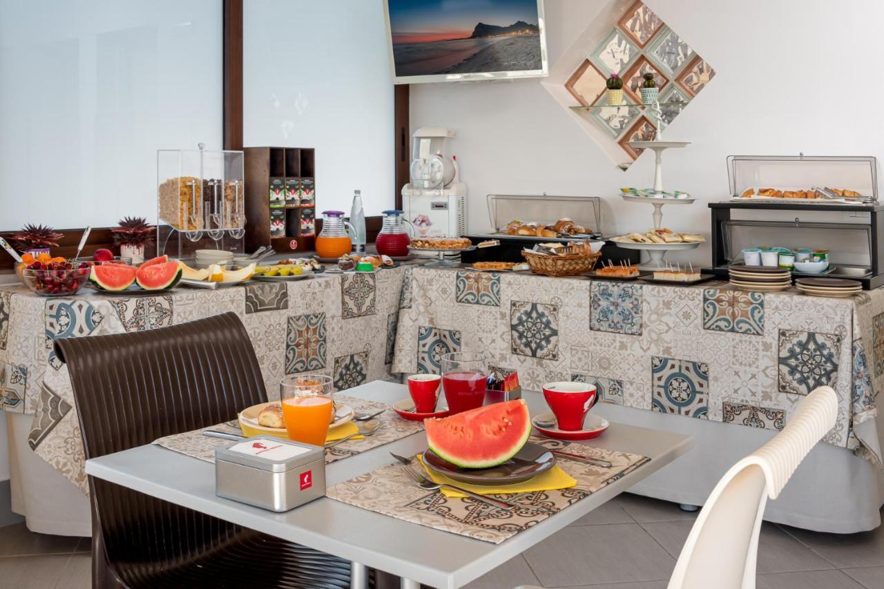 A Casa Di... Aurora Panzió San Vito Lo Capo Kültér fotó